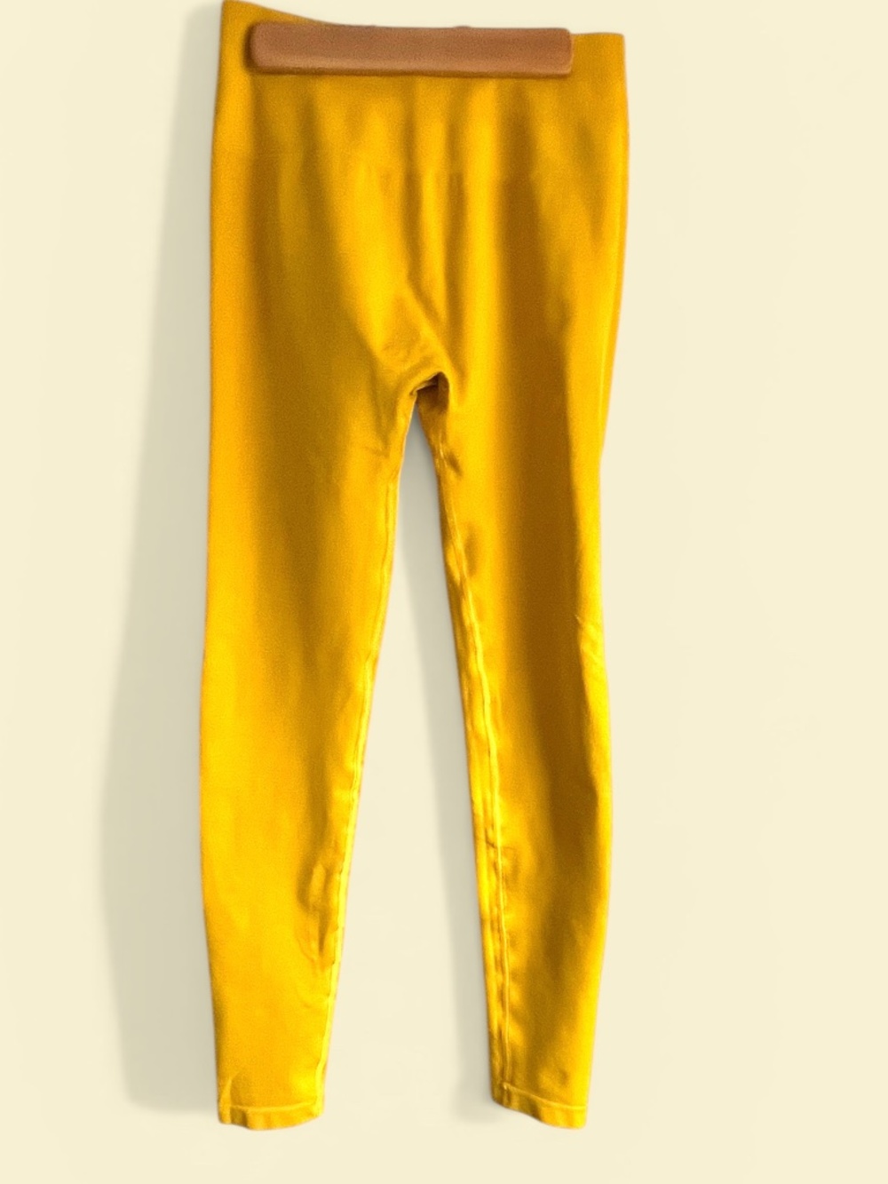 Alphalete Sunshine Yellow Leggings Size M